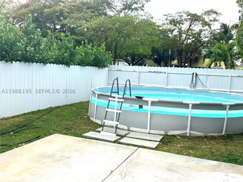 14401 Boggs Dr, Miami FL - photo 16 of 16