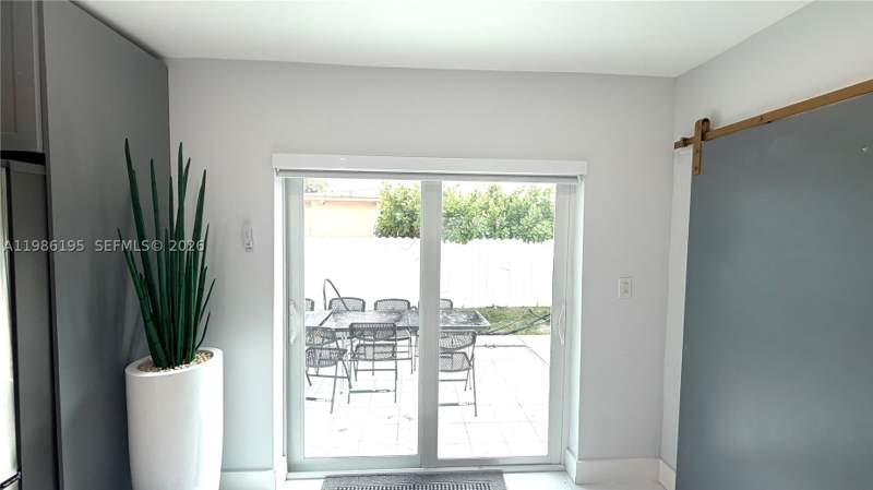 3 bedroom SingleFamilyResidence at 14401 Boggs Dr, Richmond Heights, Miami — photo 4