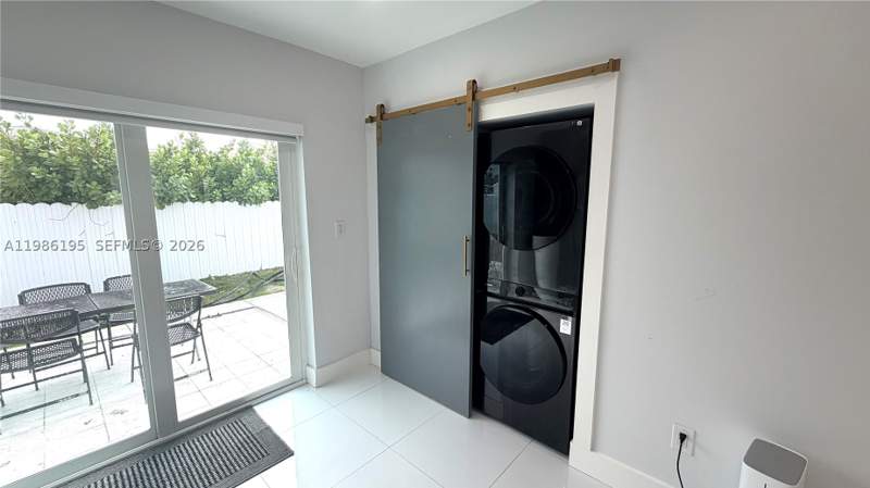 3 bedroom SingleFamilyResidence at 14401 Boggs Dr, Richmond Heights, Miami — photo 5