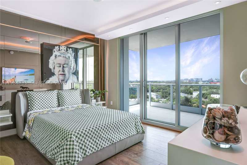 2 bedroom Condominium at 2627 S Bayshore Dr 1408, Grovenor House Condo, Miami — photo 1