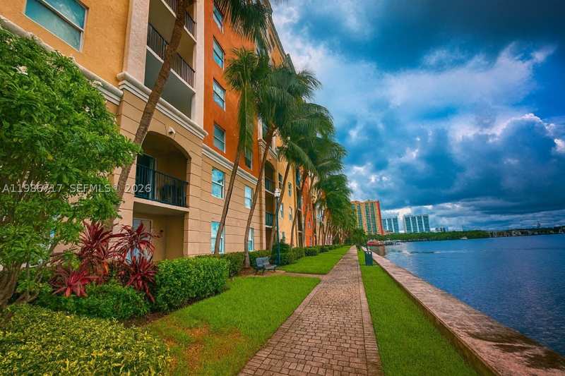 1 bedroom Condominium at 17150 N Bay Rd 2319, Porto Bellagio Condo, Sunny Isles Beach — photo 1