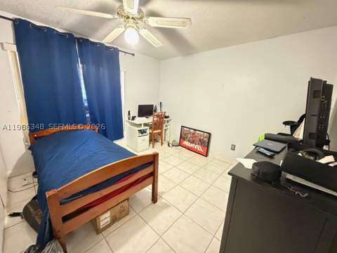 9770 SW 210th St, Cutler Bay FL - photo 23 of 32