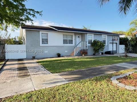9770 SW 210th St, Cutler Bay FL - photo 6 of 32