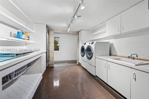 1606 S Bayshore Dr, Miami FL - photo 15 of 73