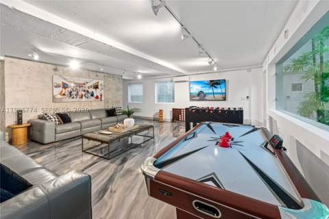 1606 S Bayshore Dr, Miami FL - photo 17 of 73