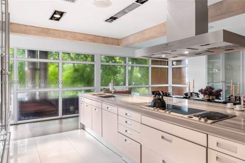 1606 S Bayshore Dr, Miami FL - photo 22 of 73
