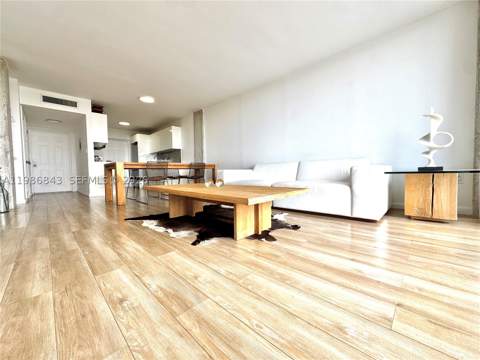 16850 S Glades Dr 8C, North Miami Beach FL - photo 6 of 26