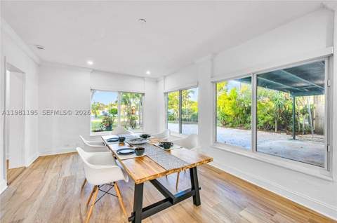 1960 NE 182nd St, North Miami Beach FL - photo 10 of 27