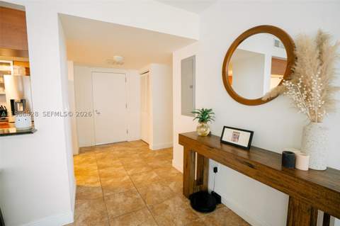 1800 N Bayshore Dr 1412, Miami FL - photo 11 of 32
