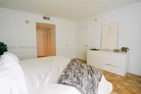 1800 N Bayshore Dr 1412, Miami FL - photo 16 of 32