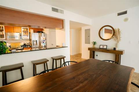 1800 N Bayshore Dr 1412, Miami FL - photo 6 of 32