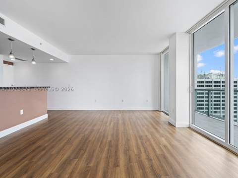 253 NE 2nd St 3108, Miami FL - photo 13 of 77