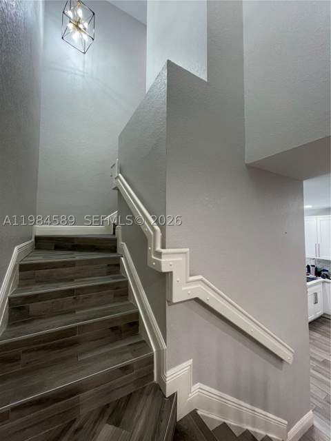 8900 SW 226th Ter, Cutler Bay FL - photo 10 of 41