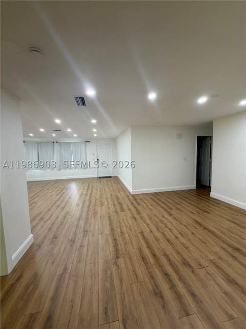 11201 NE 3rd Ave, Miami FL - photo 13 of 29