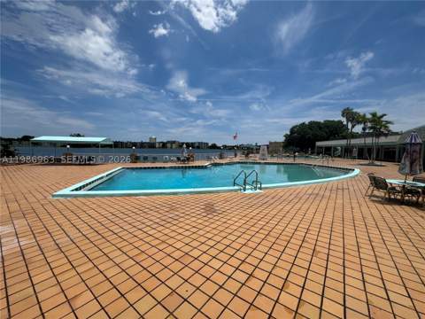 1481 NE Miami Gardens Dr 162, Miami FL - photo 11 of 29