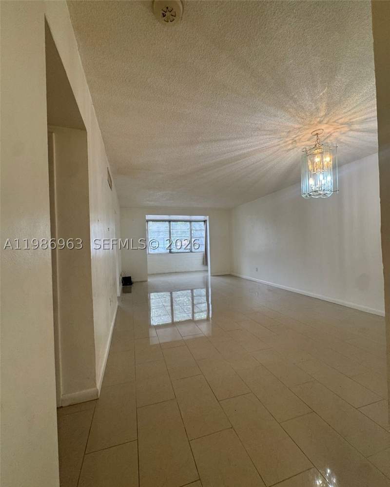 2 bedroom Condominium at 1481 NE Miami Gardens Dr 162, Fourth Moorings Condo, Miami — photo 2