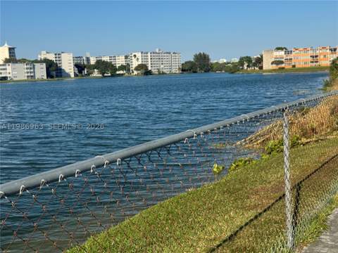 1481 NE Miami Gardens Dr 162, Miami FL - photo 24 of 29