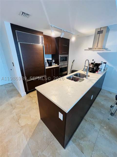 495 Brickell Ave 2707, Miami FL - photo 13 of 28