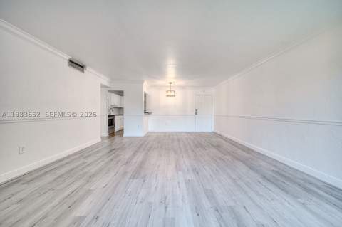 9459 SW 76th St R5, Miami FL - photo 11 of 33