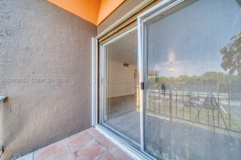 9459 SW 76th St R5, Miami FL - photo 22 of 33