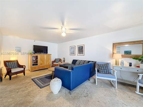 6061 Collins Ave 12D, Miami Beach FL - photo 15 of 54