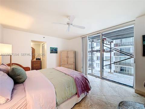 6061 Collins Ave 12D, Miami Beach FL - photo 21 of 54