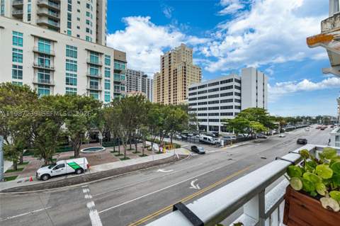 7290 SW 90th St 202, Miami FL - photo 20 of 28