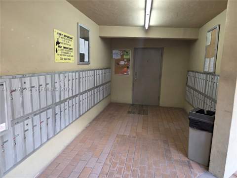 8615 NW 8th St 319, Miami FL - photo 10 of 22