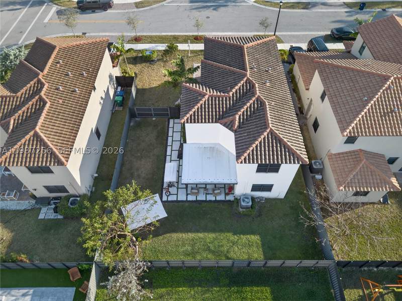 4 bedroom SingleFamilyResidence at 11883 SW 234th Ln, Silver Palms North, Homestead — photo 5
