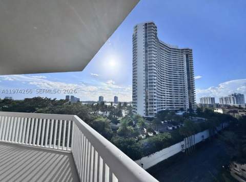 2000 Island Blvd 606, Aventura FL - photo 9 of 9