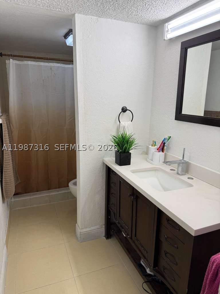 2 bedroom Condominium at 1900 W 68th St A205, Los Arboles Condo, Hialeah — photo 2