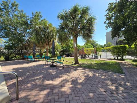 900 NE 195th St 709, Miami FL - photo 21 of 31