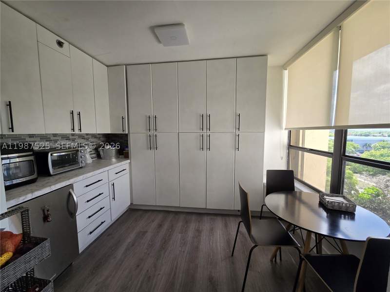 2 bedroom Condominium at 900 NE 195th St 709, Chantilly Condo, Miami — photo 3