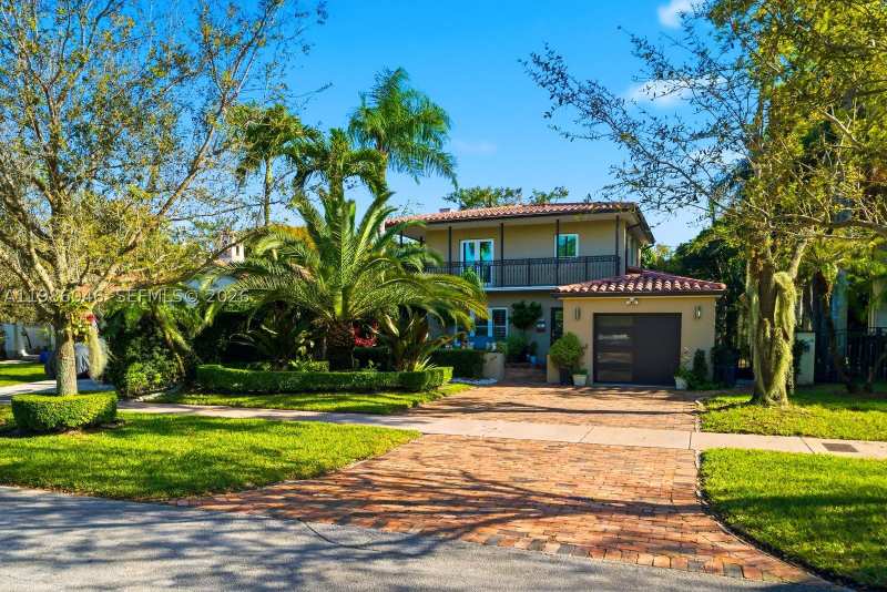 3 bedroom SingleFamilyResidence at 430 Candia Ave, C Gab Country Club Sec 6, Coral Gables — photo 1