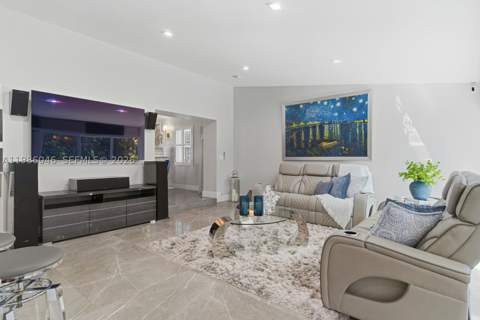 430 Candia Ave, Coral Gables FL - photo 7 of 56