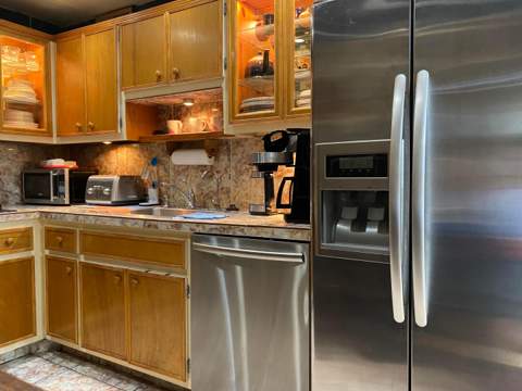 400 Kings Point Drive 1423, Sunny Isles Beach FL - photo 7 of 31