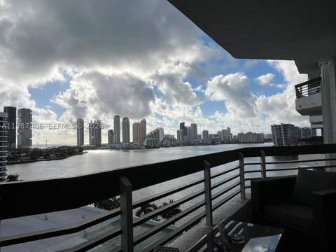 3530 Mystic Pointe Dr 1412, Aventura FL - photo 13 of 30