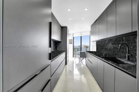 20281 E Country Club Dr 2209, Aventura FL - photo 22 of 81