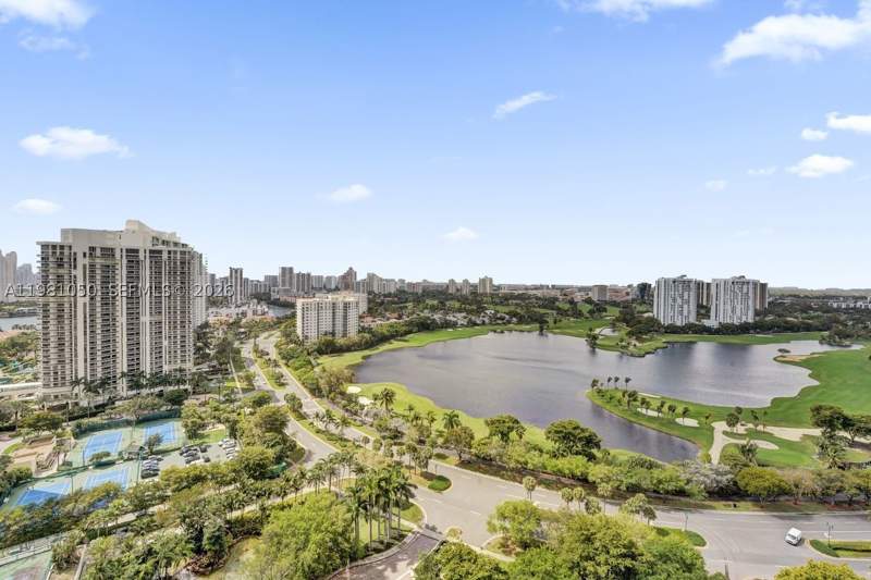 2 bedroom Condominium at 20281 E Country Club Dr 2209, Hamptons West Condo, Aventura — photo 4