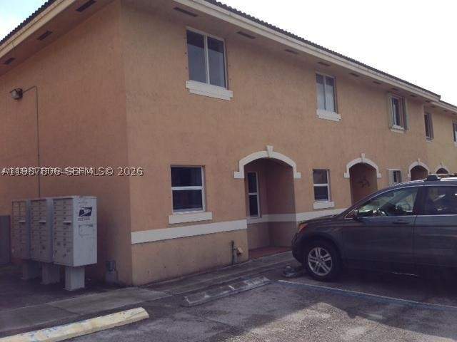 2 bedroom Condominium at 7905 NW 8 St 8A, Dolphin View, Miami — photo 2