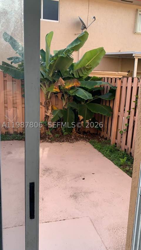 7905 NW 8 St 8A, Miami FL - photo 23 of 24