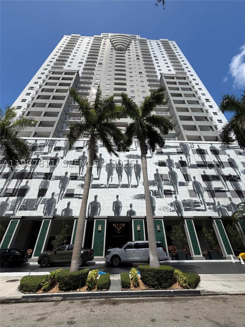 1 bedroom Condominium at 185 SE 14th Ter 2701, Fortune House Condo, Miami — photo 1