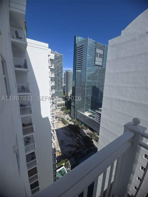 185 SE 14th Ter 2701, Miami FL - photo 15 of 25