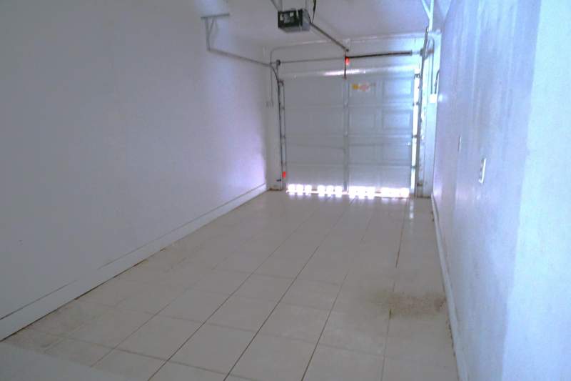 4 bedroom SingleFamilyResidence at 18011 SW 139th Court, Mimi Sub, Miami — photo 2