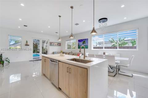 2943 SW 23rd St, Miami FL - photo 8 of 19