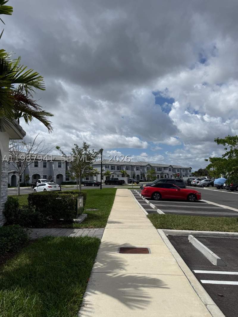 3 bedroom Townhouse at 16284 SW 292nd St, Cedar Pointe, Homestead — photo 5