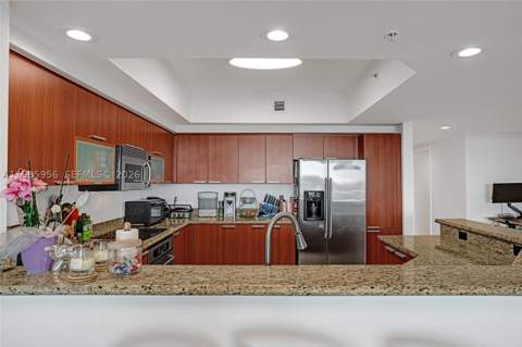 14951 Royal Oaks Ln 803, North Miami FL - photo 12 of 40