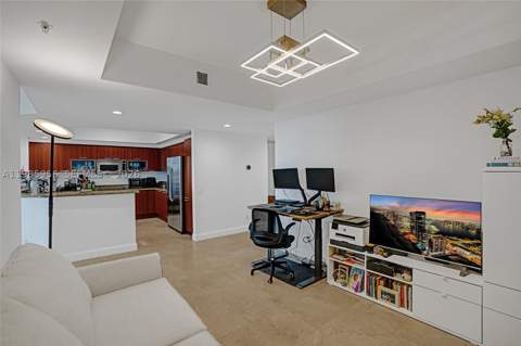14951 Royal Oaks Ln 803, North Miami FL - photo 13 of 40