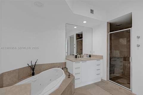 14951 Royal Oaks Ln 803, North Miami FL - photo 22 of 40
