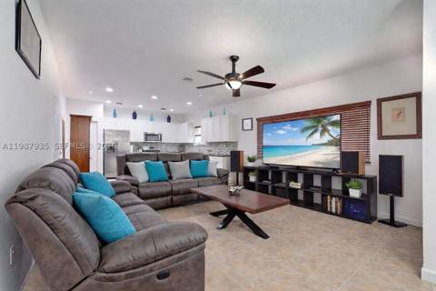 16479 SW 50th Ter, Miami FL - photo 18 of 54